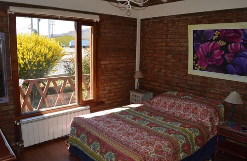 Macrozona Bahia Redonda y Primeros Faldeos Cabin | Child-Friendly Cabaña La Juliana with Top Guest Ratings