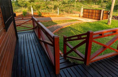 San Vicente House | Pet-Friendly Retreat at Cabaña Lanèr - Rated 9.5/10!