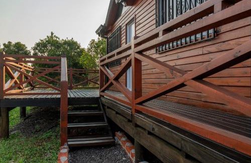 San Vicente House | Pet-Friendly Retreat at Cabaña Lanèr - Rated 9.5/10!