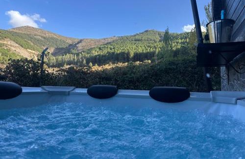 Guejar Sierra Ski Chalet | Pet-Friendly Escape at Cabaña Las Víboras – 8.9/10 Rated