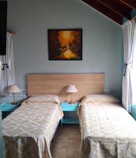Dina Huapi Ski Chalet | Oceanfront Cabaña Liebe Inge - Guest Rated 10/10 Experience