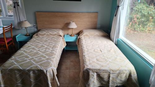 Dina Huapi Ski Chalet | Oceanfront Cabaña Liebe Inge - Guest Rated 10/10 Experience