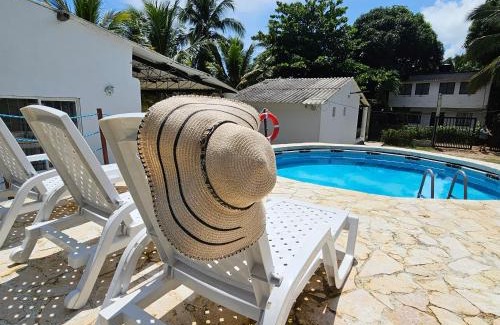 San Antero House | Relaxing Cabaña Los Cristales with Ocean View & Private Beach