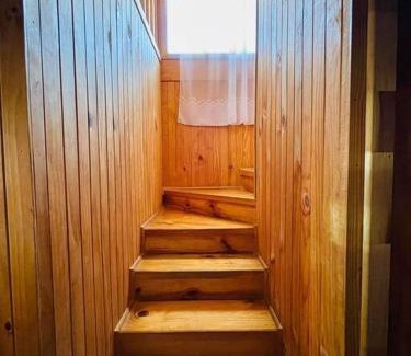 Llifen House | Pet-Friendly Retreat at Cabaña los Notros Awaits You