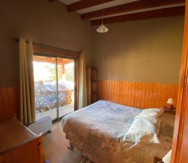 Malalcahuello House | Discover Cabaña Malalcahuello by the Rio - Child Friendly Retreat
