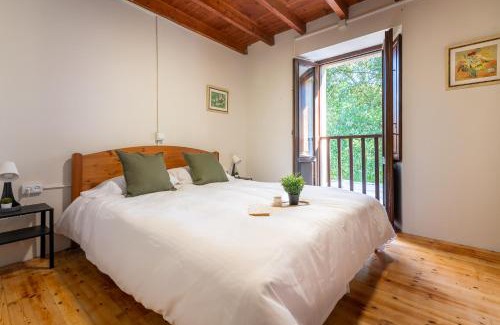 Selaya Apartment | Pet-Friendly Retreat at Cabaña Margarita for Families