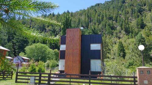 Lago Puelo House | Cabaña Matilda