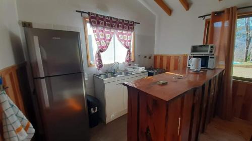 Pucon Cabin | Unforgettable Stay at Cabaña Mirador Caburgua: Ocean View & Pool