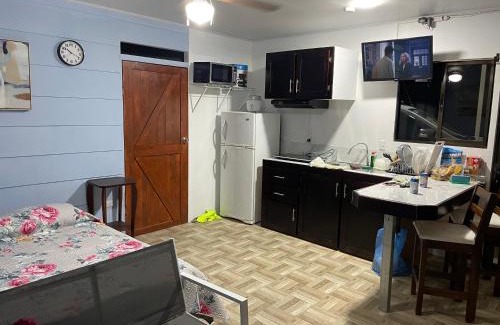 Poas Volcano National Park Apartment | Inviting Cabaña Mirador with Jacuzzi - Perfect for Families