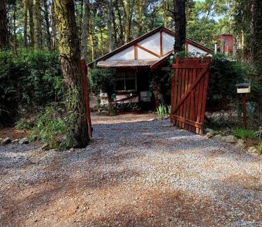 Mar de Las Pampas House | Family-Friendly Cabaña Morena: Pet and Child Welcoming Retreat