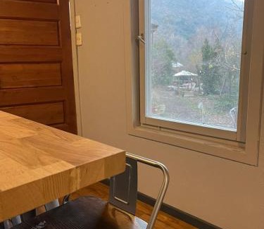 Melocoton Ski Chalet | Relax at Cabaña Nido de Almas with Pool Access