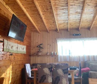Calbuco House | Welcoming Cabaña Oro Rayado in Calbuco with Pool & Breakfast