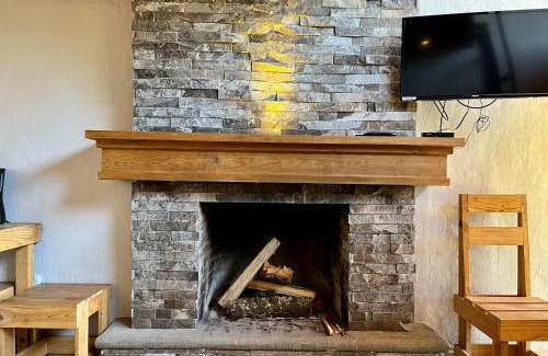 Tapalpa House | Discover Cabaña Oso Tapalpa: Family-Friendly Retreat with Hot Tub
