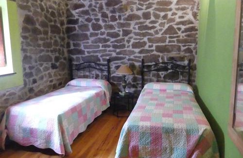 Lierganes House | Pet-Friendly Cabaña Pasiega Las Lugas - Rated 8.9/10