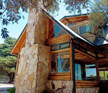 San Pedro House | Pet-Friendly Cabaña Paso de los Barcos with Pool Access