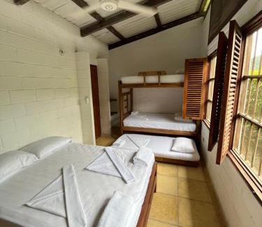 Sapzurro House | Discover Cabaña Pazatiempo Sapzurro: 4-Star Family Retreat