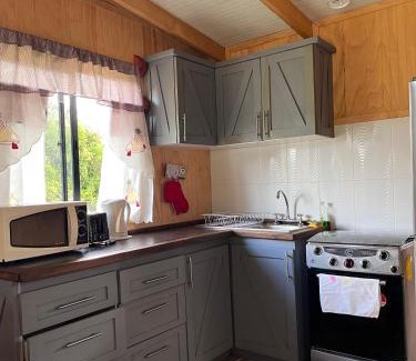 Panguipulli House | Kid-Friendly Cabaña Playa Chauquen in Scenic Panguipulli