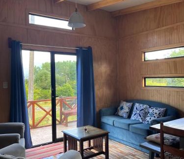 Panguipulli House | Kid-Friendly Cabaña Playa Chauquen in Scenic Panguipulli