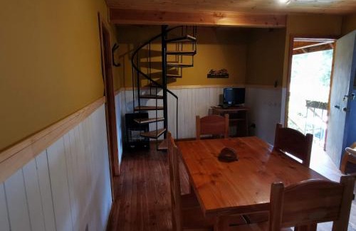 Conaripe House | Pet-Friendly Cabaña Pudomo in Coñaripe Near the Lake