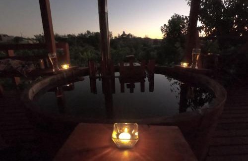 Ranquil Cabin | Pet-Friendly Retreat with Ocean View at Cabaña & Tinaja