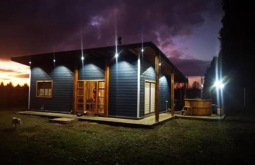 Osorno House | Experience Cabaña Relmu Osorno with Hot Tub & Pet-Friendly Stay