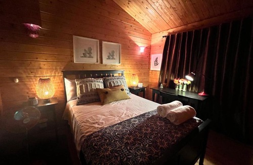 La Joya House | Cozy Cabaña Rusa Los Pintores - Pet and Child Friendly