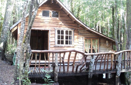 Panguipulli Ski Chalet | Rustic Cabaña in Patagonia Chilena - Pet-Friendly Retreat