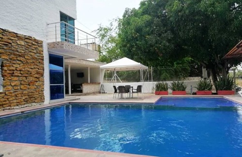 Covenas Cabin | Oceanfront Cabaña Sant Sebastian with Pet-Friendly Amenities