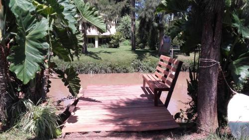 Partido de Tigre Apartment | Budget-Friendly Getaway at Cabaña TIEMPO