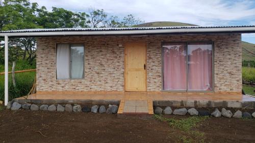 Hanga Roa House | Comfortable Cabaña Tongarikii: Rated 9.2 & Pet Friendly