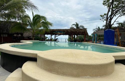Saladita House | Pet-Friendly Cabaña Tulipan with Pool Near La Saladita