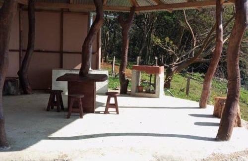 Palmira House | Pet-Friendly Cabaña Vista Del Sol with Amazing Amenities