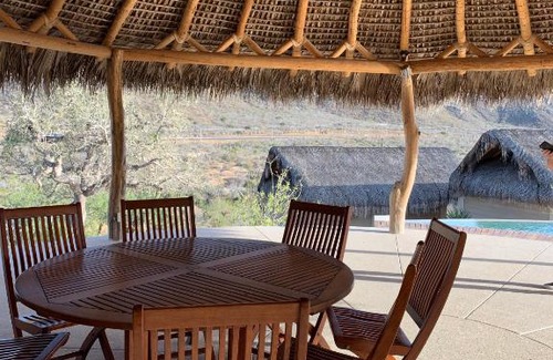 El Pescadero Hotel | Cozy Cabañas 33 1/3 Room A with Pool - Guest Rated 9/10