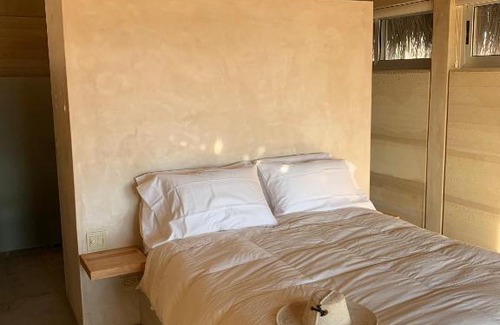 El Pescadero Hotel | Cozy Cabañas 33 1/3 Room A with Pool - Guest Rated 9/10