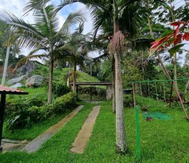 San Francisco House | Cozy Cabaña 4 Caminos with Pool & Breakfast Included