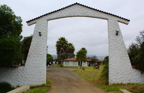 La Serena Cabin | Family-Friendly Getaway at Cabañas 4 Esquinas with Pool