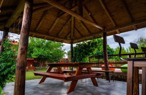 Nono Ski Chalet | Oceanfront Cabañas Abigail: Rated 9/10 with Pool & Hot Tub
