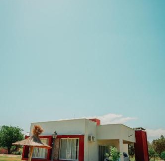 Rama Caida Apartment | Oceanfront Cabañas Alma de Diamante with Pool & Family Fun