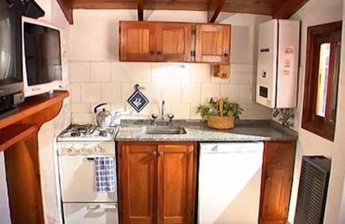 Villa General Belgrano Cabin | Experience Tranquility at Cabañas Am Bach with Pool & Spa