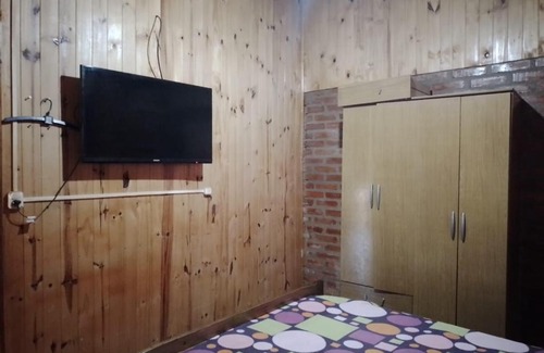 Wanda House | Inviting Cabañas Ambarr with Pool & Child-Friendly Amenities
