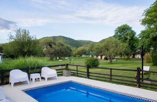 Santa Rosa de Calamuchita Apartment | Cabañas Los 2 Algarrobos