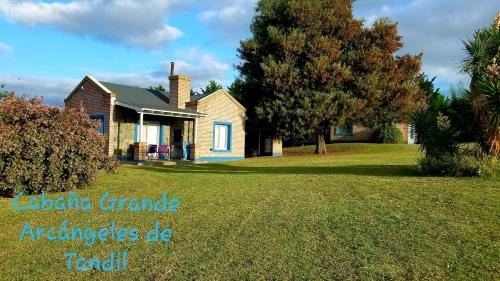 Tandil Cabin | Discover Cabañas Arcángeles de Tandil: Family-Friendly Retreat