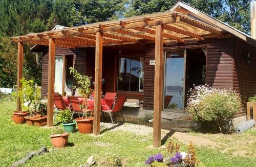 Pucon Ski Chalet | Scenic Cabañas Ayalén Overlooking the Lake with Amenities