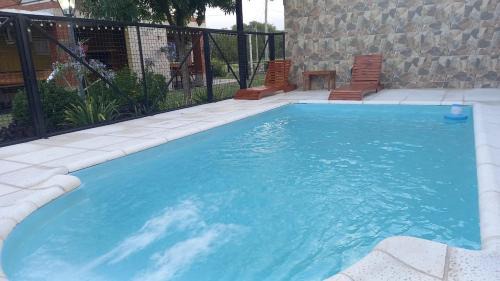 Victorica Apartment | Relaxing Cabañas Bajos Medanales with Pool & Hot Tub