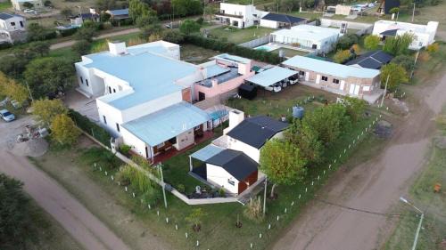 Victorica Apartment | Relaxing Cabañas Bajos Medanales with Pool & Hot Tub