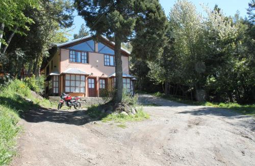 San Carlos de Bariloche Cabin | Pet-Friendly Getaway at Cabañas Buena Vista Rosi