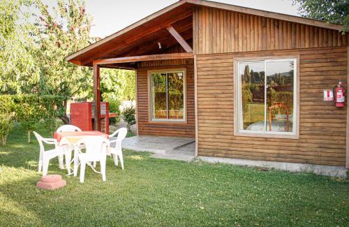 Quillon Hotel | Pet-Friendly Cabañas Buenavista Quillón with Pool & Hot Tub
