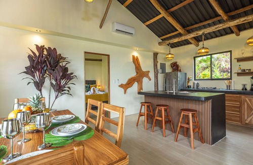La Fortuna Cabin | Enchanting Rainforest Glass Cabin Retreat with Private Pool