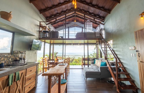 Penas Blancas Cabin | Discover Cabañas Caeli: Glass Cabin in La Fortuna