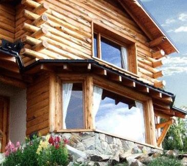 San Carlos de Bariloche Cabin | Pet-Friendly Cabañas Chesa Engadina with High Guest Ratings